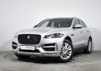 Подержанный автомобиль Jaguar F-Pace 2017 года (1 фото)