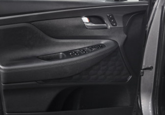Подержанный автомобиль Hyundai Santa Fe 2020 года (21 фото)