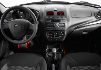 Подержанный автомобиль LADA (ВАЗ) Granta Wagon 2023 года (14 фото)