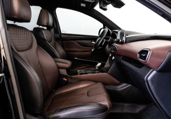 Подержанный автомобиль Hyundai Santa Fe 2018 года (25 фото)