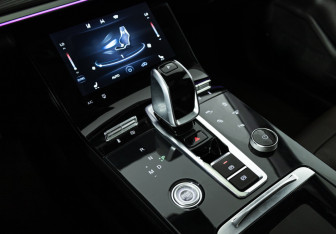 Подержанный автомобиль Chery Tiggo 8 Pro 2021 года (19 фото)