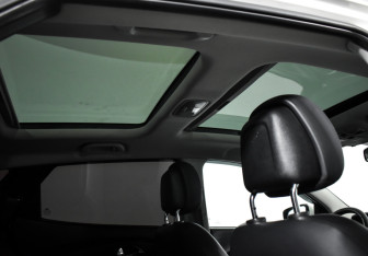Подержанный автомобиль Hyundai ix35 2012 года (18 фото)
