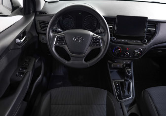 Подержанный автомобиль Hyundai Solaris Sedan 2020 года (9 фото)