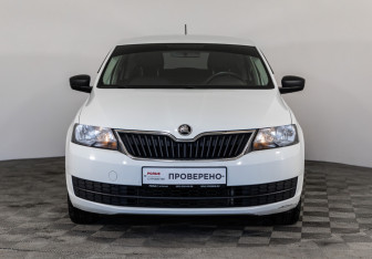 Подержанный автомобиль Skoda Rapid Liftback 2016 года (2 фото)