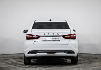 Подержанный автомобиль LADA (ВАЗ) Vesta Sedan 2023 года (6 фото)