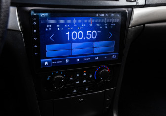 Подержанный автомобиль Chevrolet Epica 2011 года (13 фото)