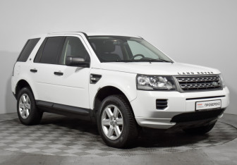 Подержанный автомобиль Land Rover Freelander 2013 года (3 фото)
