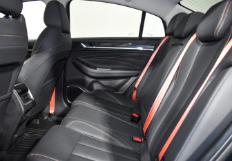Подержанный автомобиль Omoda S5 GT 2023 года (11 фото)