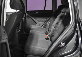 Подержанный автомобиль Volkswagen Tiguan 2014 года (11 фото)