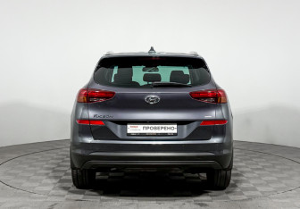 Подержанный автомобиль Hyundai Tucson 2018 года (6 фото)