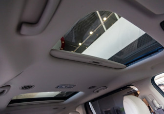 Новый Kia Carnival 2023 (25 фото)