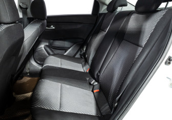 Подержанный автомобиль Kia Rio Sedan 2019 года (10 фото)