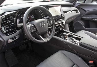 Новый Lexus RX 2025 (9 фото)