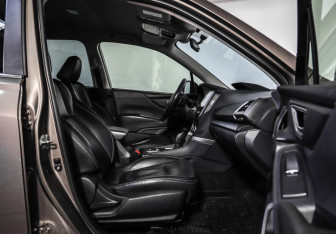 Подержанный автомобиль Subaru Forester Suv 2020 года (28 фото)