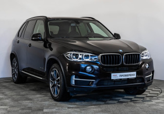 Подержанный автомобиль BMW X5 2016 года (3 фото)