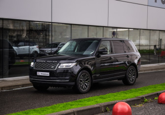 Подержанный автомобиль Land Rover Range Rover 2018 года (3 фото)