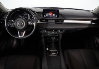 Подержанный автомобиль Mazda 6 Sedan 2019 года (8 фото)