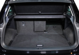 Подержанный автомобиль Volkswagen Tiguan 2019 года (33 фото)