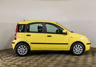 Подержанный автомобиль Fiat Panda Hatchback 2008 года (4 фото)