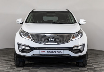 Подержанный автомобиль Kia Sportage 2011 года (2 фото)