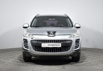 Подержанный автомобиль Peugeot 4007 2008 года (2 фото)