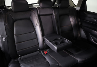 Подержанный автомобиль Mazda CX-5 2018 года (25 фото)