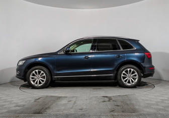 Подержанный автомобиль Audi Q5 2013 года (8 фото)