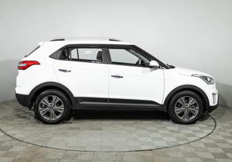 Подержанный автомобиль Hyundai Creta 2017 года (4 фото)