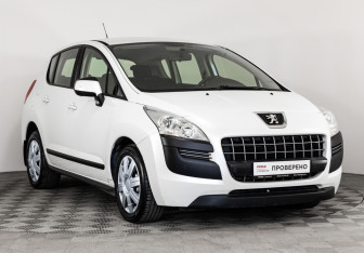 Подержанный автомобиль Peugeot 3008 2011 года (3 фото)
