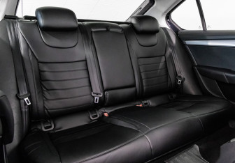 Подержанный автомобиль Skoda Octavia Liftback 2014 года (17 фото)