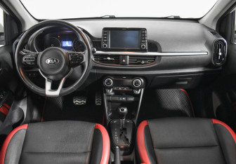 Подержанный автомобиль Kia Picanto 2018 года (13 фото)