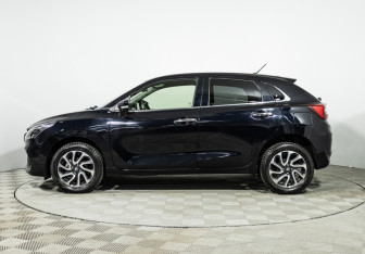 Подержанный автомобиль Suzuki Baleno Hatchback 2023 года (8 фото)