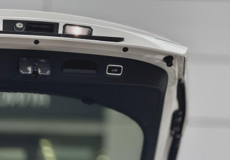 Подержанный автомобиль Kia Stinger 2018 года (25 фото)