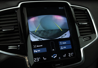 Подержанный автомобиль Volvo XC90 2019 года (20 фото)