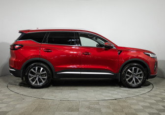 Подержанный автомобиль Chery Tiggo 7 Pro Max 2023 года (4 фото)