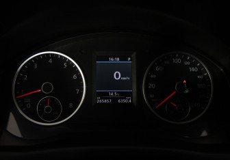 Подержанный автомобиль Volkswagen Tiguan 2012 года (11 фото)