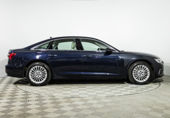 Подержанный автомобиль Audi A6 Sedan 2020 года (4 фото)