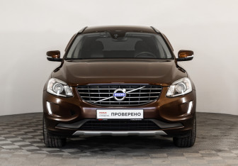 Подержанный автомобиль Volvo XC60 2016 года (2 фото)
