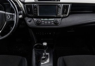 Подержанный автомобиль Nissan Qashqai 2020 года (13 фото)