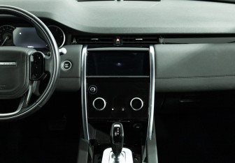 Подержанный автомобиль Land Rover Discovery Sport 2019 года (14 фото)