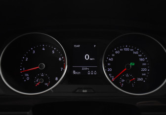 Подержанный автомобиль Volkswagen Tiguan 2018 года (20 фото)