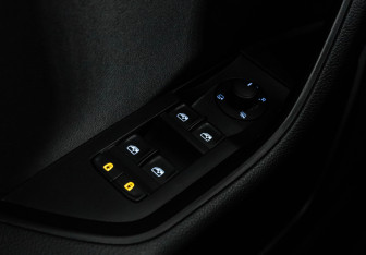 Подержанный автомобиль Skoda Superb Liftback 2019 года (17 фото)