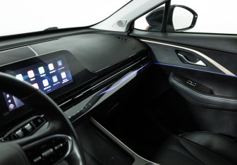 Подержанный автомобиль Omoda C5 2022 года (15 фото)