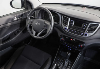 Подержанный автомобиль Hyundai Tucson 2018 года (8 фото)