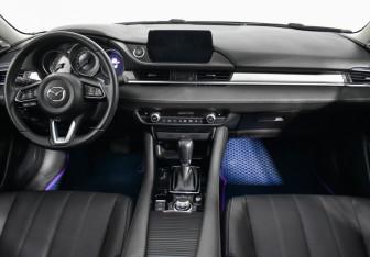Подержанный автомобиль Mazda 6 Sedan 2023 года (14 фото)