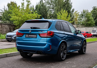 Подержанный автомобиль BMW X5 M 2017 года (4 фото)