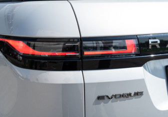 Новый Land Rover Range Rover Evoque 2025 (19 фото)