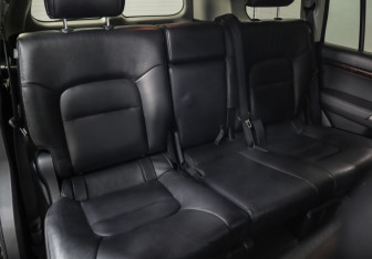 Подержанный автомобиль Toyota Land Cruiser Suv 2013 года (27 фото)