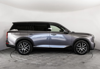 Подержанный автомобиль GAC GS8 2023 года (5 фото)