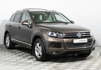 Подержанный автомобиль Volkswagen Touareg 2012 года (3 фото)